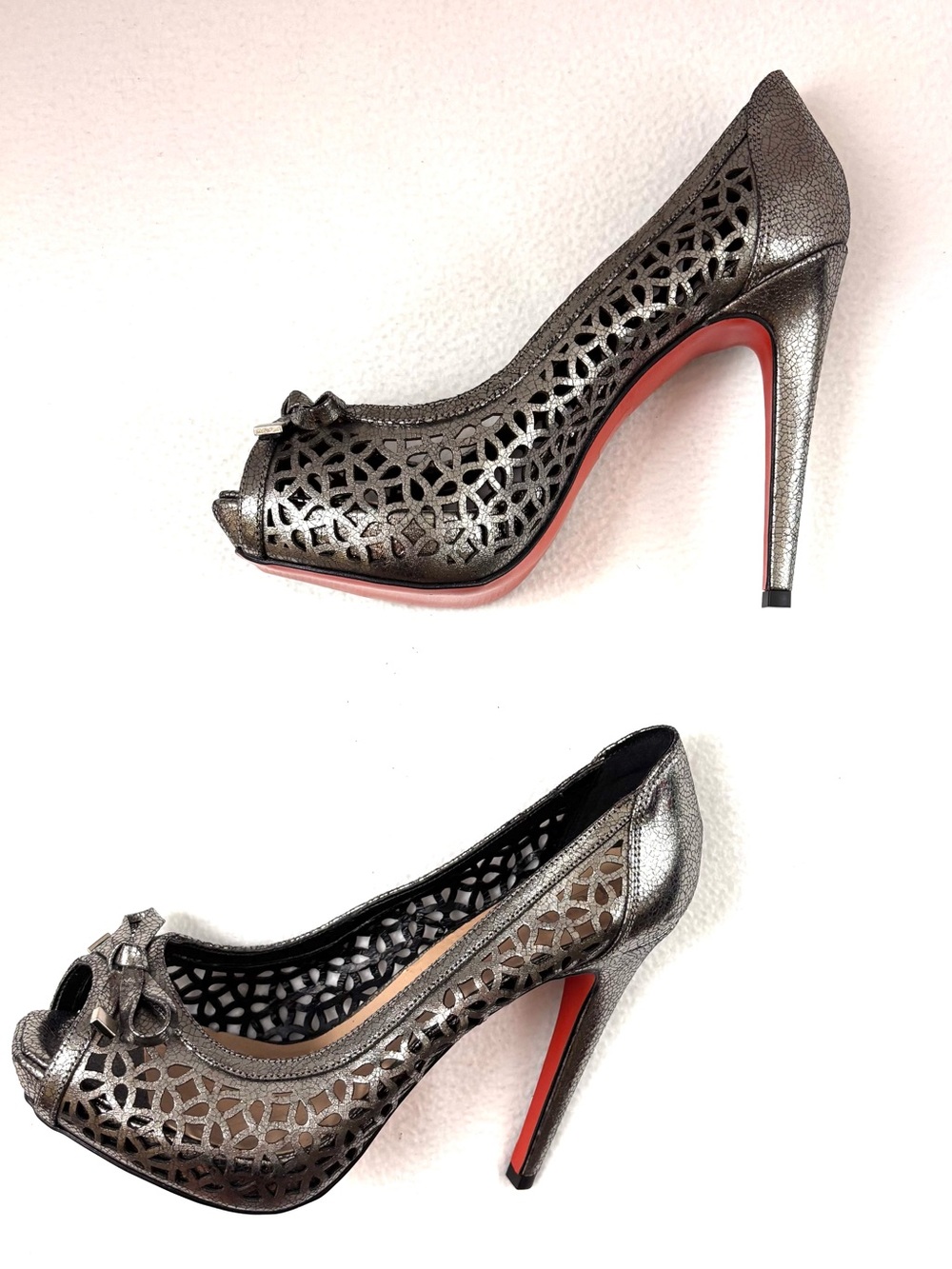 LUCHO Metallic Pewter Laser Cut Peep Toe w/Bow Red Bottom Platform‎ Pumps (9)